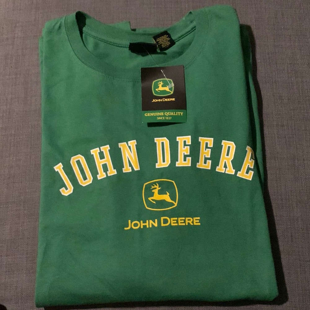 John Deere Short Sleeve T-Shirt Size XXL Mens NWT